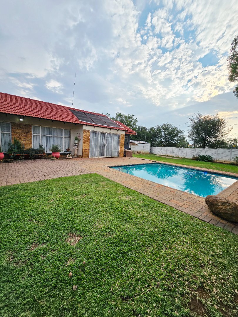 3 Bedroom Property for Sale in Wilkeville North West